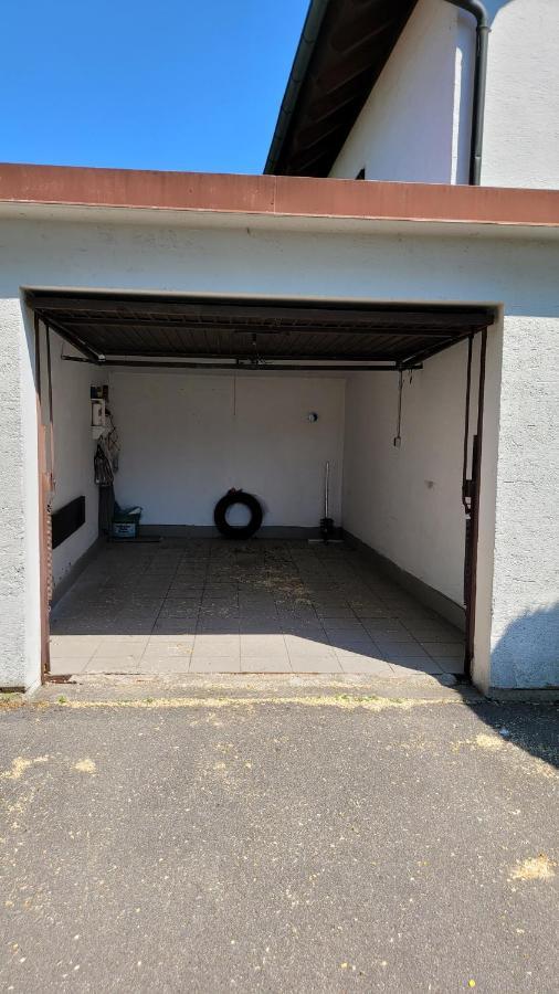 Eg Links-Wunderschoene 70M Grosse 2-Zimmer City Wohnung Naehe Salzburg Freilassing Luaran gambar