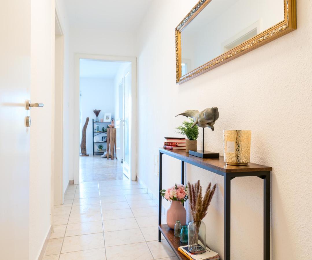 Eg Links-Wunderschoene 70M Grosse 2-Zimmer City Wohnung Naehe Salzburg Freilassing Luaran gambar